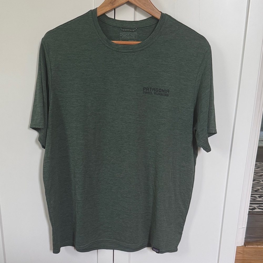 Patagonia Capilene Daily Men's Forest Green Short Sleeve Tee - Large